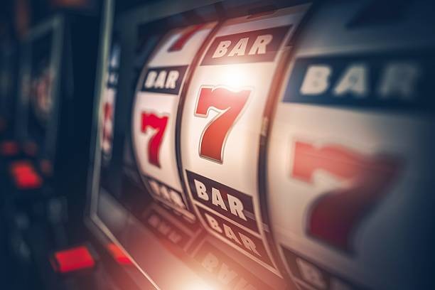 Slot game interface showing Phoenix Rises titles on syd platform